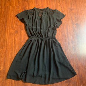 Women's black flowy dress sz S